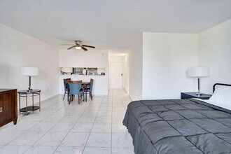 777 NW 155th Ln, Unit SI ID1504038P in Miami, FL - Building Photo - Building Photo