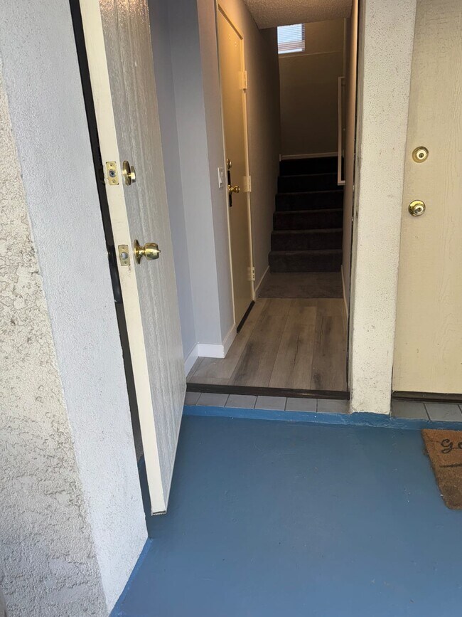 4629 W 159th St in Lawndale, CA - Foto de edificio - Building Photo