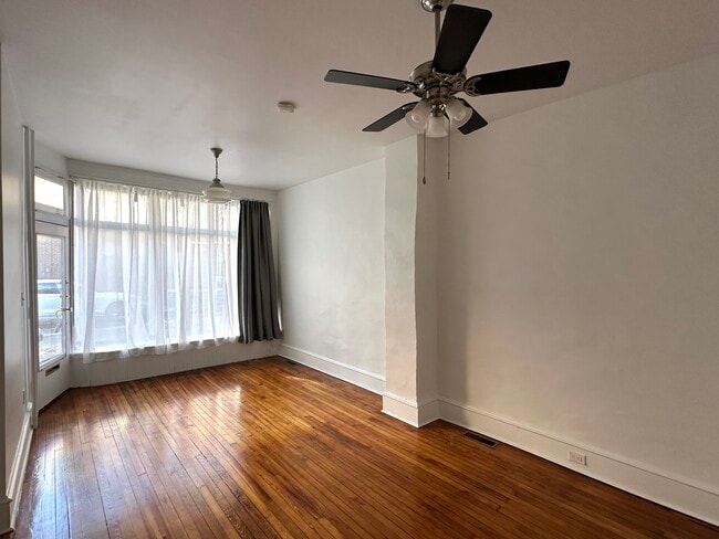 336 Fitzwater St, Unit 1 in Philadelphia, PA - Building Photo - Building Photo