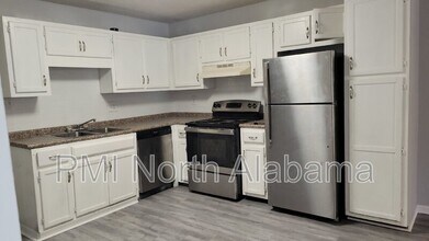201 8th Ave SW in Decatur, AL - Building Photo - Building Photo