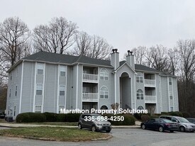 5008 Lawndale Dr, Unit J in Greensboro, NC - Building Photo