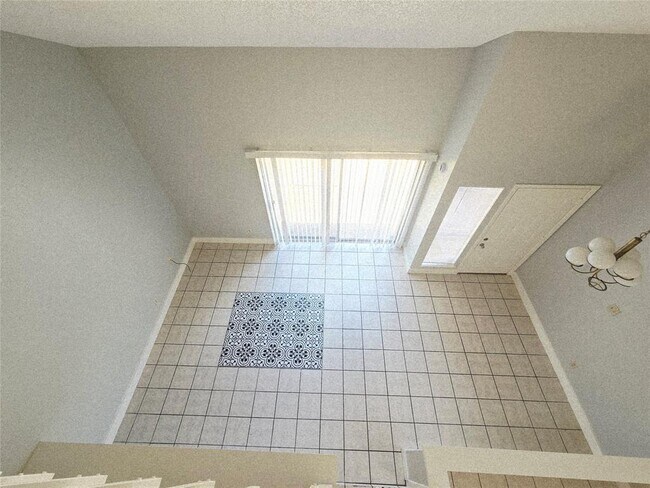 12625 Newbrook Dr in Houston, TX - Building Photo - Building Photo
