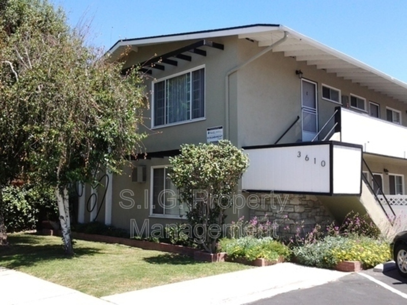 3610 W Chandler Blvd in Burbank, CA - Building Photo