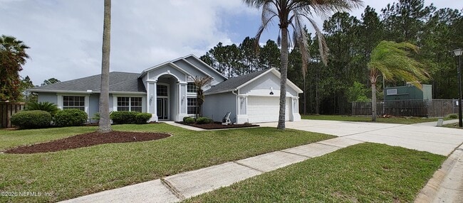 11816 Collins Creek Dr in Jacksonville, FL - Building Photo - Building Photo