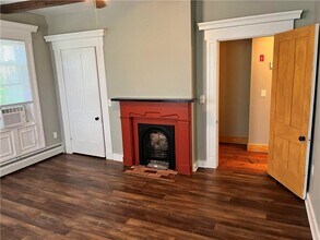 73 Peeptoad Rd in Scituate, RI - Building Photo - Building Photo