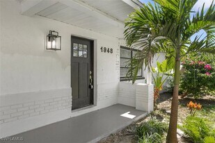 1948 46th St SW in Naples, FL - Building Photo