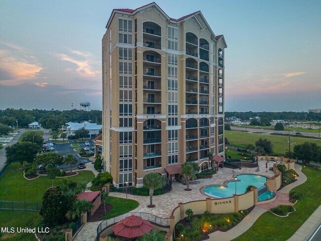 1200 Beach Dr, Unit 302