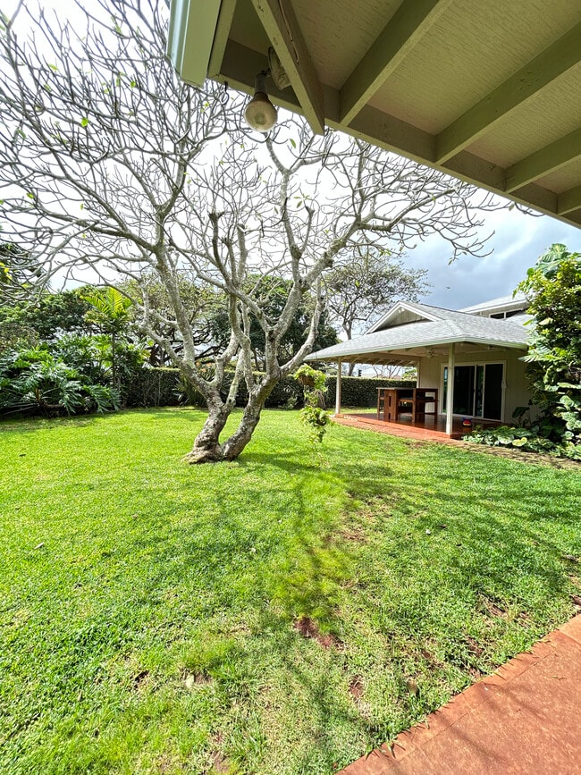 94 -279 Aouli Pl, Unit 4 Bdrm 2 Bath