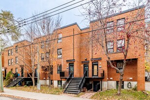 75 Lafleur Rue in Verdun, QC - Building Photo