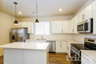 6203 Calmus Ct in Mount Juliet, TN - Building Photo - Building Photo