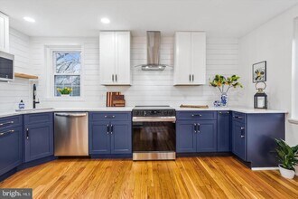 2806 S Abingdon St in Arlington, VA - Building Photo - Building Photo