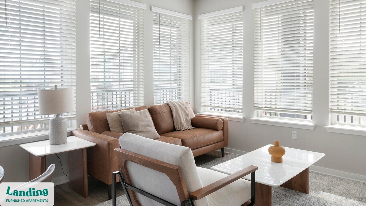 4902 Cosmos Cir in Wimauma, FL - Foto de edificio