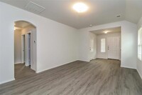 2721 Bear Oak Dr in Fort Worth, TX - Building Photo - Building Photo