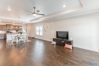 29931 Copperpenny Drive NW in Harvest, AL - Foto de edificio - Building Photo