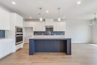 9508 Boulder Point Rd, Unit 606 in Oak Point, TX - Building Photo - Building Photo