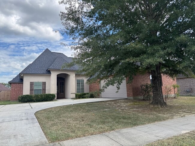property at 4252 Wilderness Run Dr