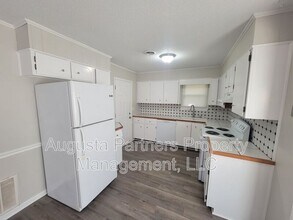119 Sunnywood Dr in Martinez, GA - Building Photo - Building Photo