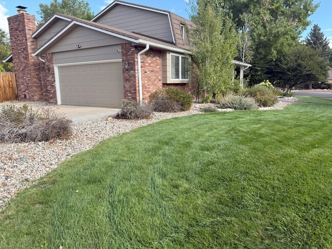 7135 W Clifton Ave in Littleton, CO - Foto de edificio - Building Photo
