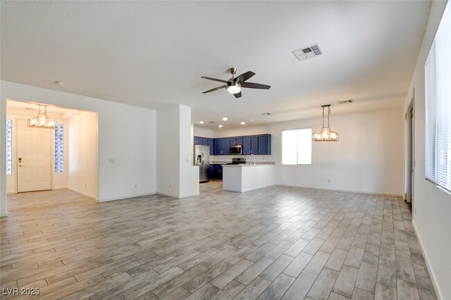 3920 China Cloud Dr in North Las Vegas, NV - Foto de edificio - Building Photo