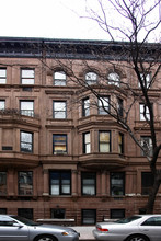 45 W 76th St in New York, NY - Building Photo - Building Photo