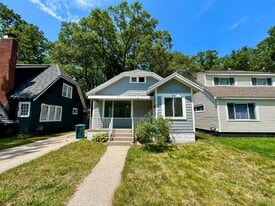 936 Catherine Ave in Muskegon, MI - Building Photo