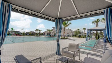 7303 Canterbury Bells Ct in Tampa, FL - Building Photo - Building Photo