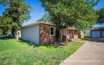4106 35th St in Lubbock, TX - Building Photo - Building Photo