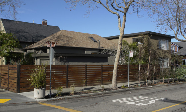 925 Bancroft Way in Berkeley, CA - Foto de edificio - Building Photo