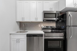 308 Madison St in Hoboken, NJ - Building Photo - Building Photo