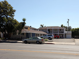 El Flamenco Apartments