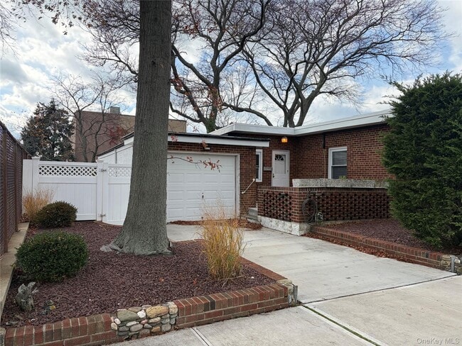 property at 4163 Austin Blvd