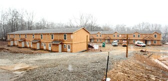 726 Coal River Rd Apartamentos