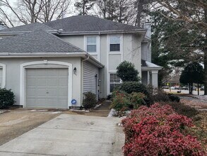 901 Willow Point in Newport News, VA - Building Photo - Building Photo