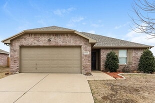 2513 Buffalo Run in Burleson, TX - Building Photo