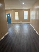 1705 E 25th St in Baltimore, MD - Foto de edificio - Building Photo