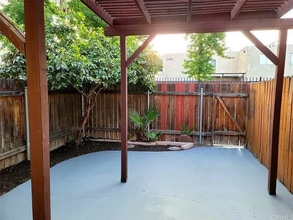 1435 Clemson Way in Riverside, CA - Building Photo - Building Photo