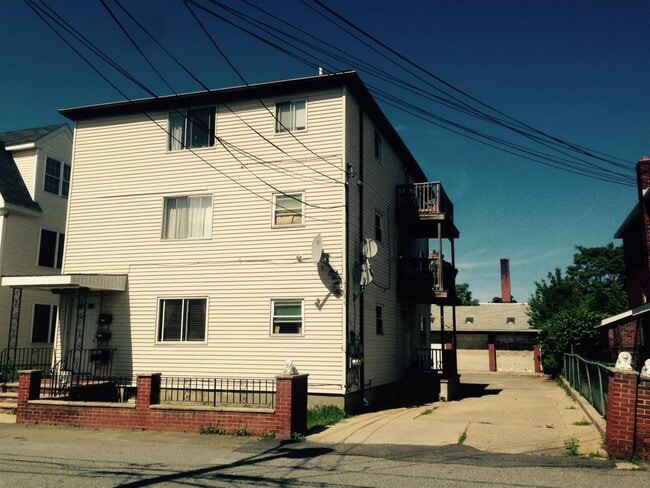 30 Murdock St, Unit #1