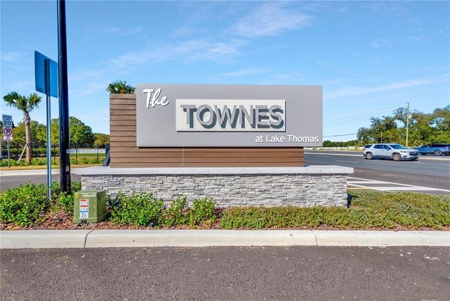 6032 Shiner St in Land O Lakes, FL - Building Photo - Building Photo