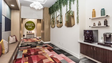 West 27th Place in Los Angeles, CA - Building Photo - Interior Photo