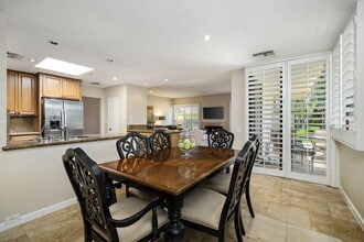 2 Rutgers Ct in Rancho Mirage, CA - Building Photo - Building Photo