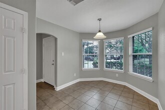 3011 Crescent Oaks Park Ln in Spring, TX - Building Photo - Building Photo