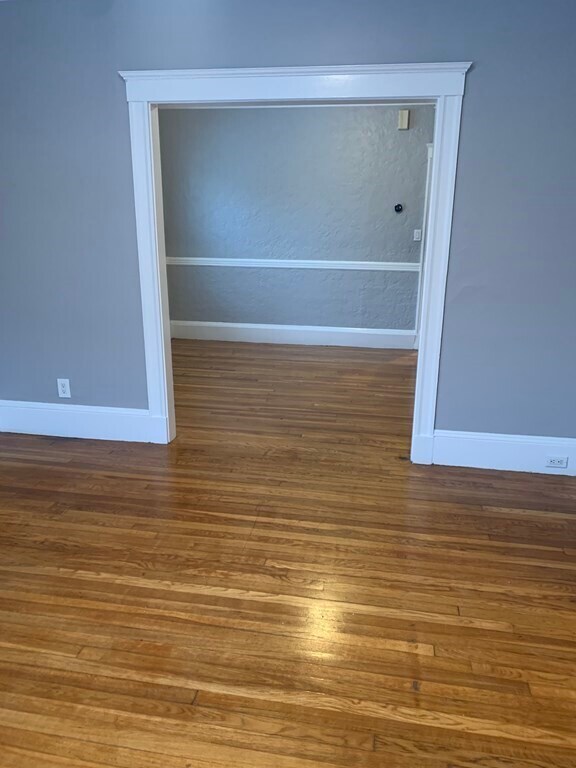 137 Sharon St in Medford, MA - Building Photo - Building Photo