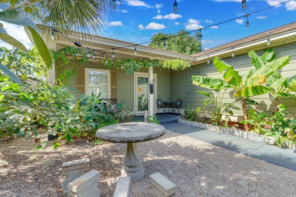 329 Main St in Destin, FL - Building Photo