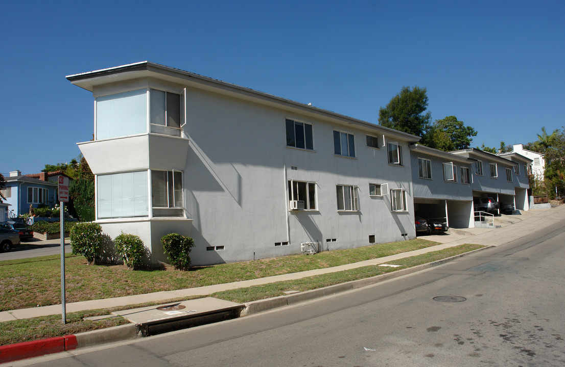 1910 Holmby Ave in Los Angeles, CA - Building Photo