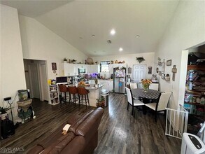 8036 Buttercup Cir in La Belle, FL - Building Photo - Building Photo