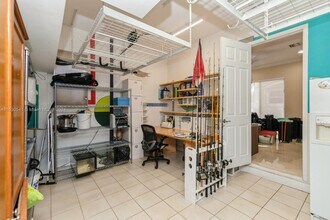 999 Harbor Vw N in Hollywood, FL - Building Photo - Building Photo