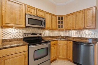 1016 Willow Ave in Hoboken, NJ - Building Photo - Building Photo
