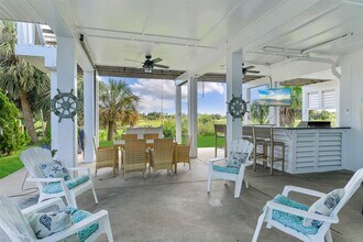 4112 Isla Del Sol Dr in Galveston, TX - Building Photo - Building Photo