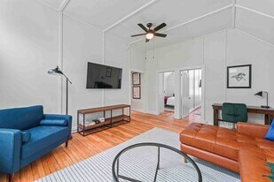 40 George St in Saratoga Springs, NY - Building Photo