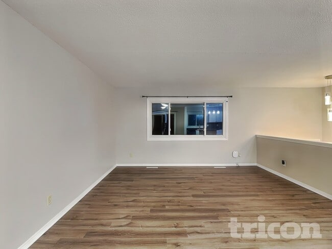 6865 Buckingham Rd in Woodbury, MN - Building Photo - Building Photo